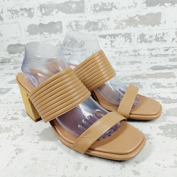 New Caslon Lamia-Lea Block Heel Tan Beige Leather Sandals Slides A824 - Picture 4 of 13